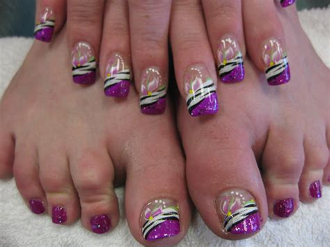 Top nails - Top City Nails is a very popular and very busy salon. Some of our technicians are booked days in advanced. When you make your appointment please be sure to discuss and book time for all your services. Because we book out time for you with our staff, it may cause a time restraint to add on services, because your specified technician may have an ...